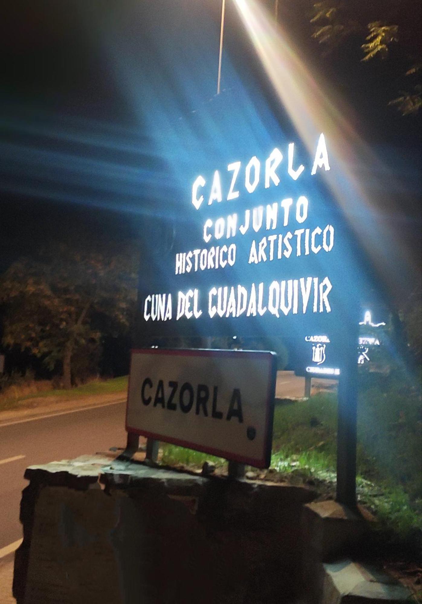 Alojamiento Yolanda Cazorla Bagian luar foto